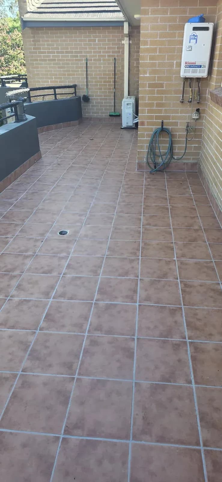 Sealed tiled balcony walkway
